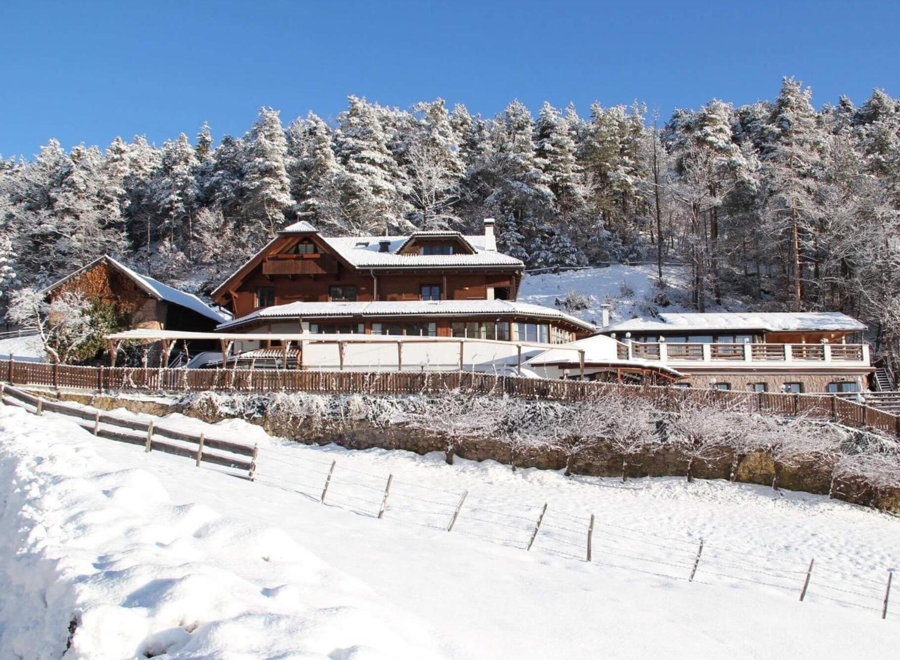 Chalet Grumer Suites&Spa 소프라볼차노 외부 사진